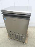 H1246◆ダイワ 2021年◆製氷機 DRI-35LMF