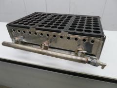 H1395◆業務用◆ガスたこ焼き器 28穴×3連 84個